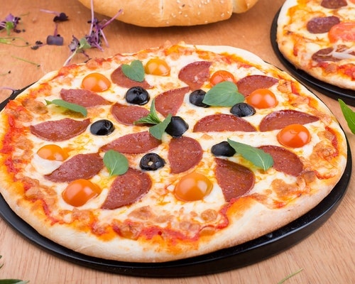 chessey-pizza